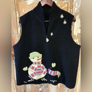 Cold Water Creek Wool Snowman Vest with Embroidered Full Front Zipper Front